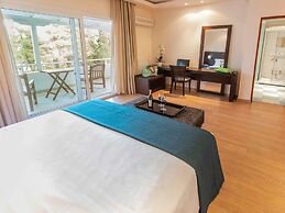 A Private Haven: Hera with Secluded Pool and Garden