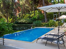 A Private Haven: Hera with Secluded Pool and Garden