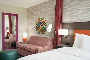 Home2 Suites By Hilton Woodland Hills