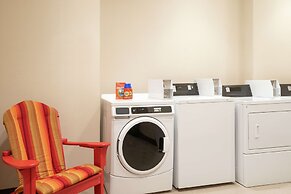 Home2 Suites By Hilton Woodland Hills