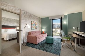 Home2 Suites By Hilton Woodland Hills