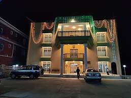 Hotel Mashabrum