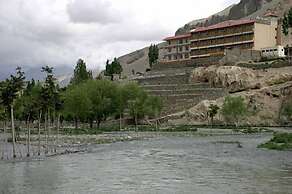 Hotel Mashabrum
