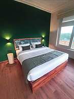Hotel Mashabrum