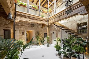 Dobo | Hostal Azacanes