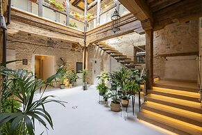 Dobo | Hostal Azacanes