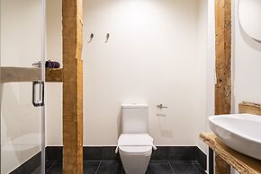 Dobo | Hostal Azacanes