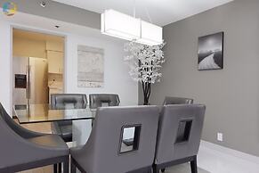 Alexander 1121 3 Bedroom Apts by RedAwning