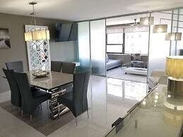 Alexander 1121 3 Bedroom Apts by RedAwning