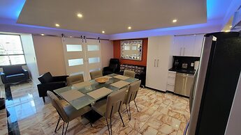 Alexander 1420 3 Bedroom Apts by RedAwning