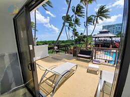 Alexander 1119 2 Bedroom Apts by RedAwning