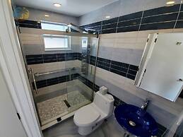 Alexander 1402 2 Bedroom Apts by RedAwning