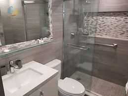 Alexander 1003 4 Bedroom Apts by RedAwning