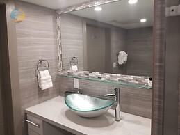 Alexander 1003 4 Bedroom Apts by RedAwning