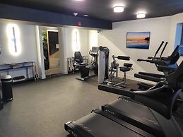 Alexander 1701 2 Bedroom Apts by RedAwning