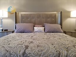 Alexander 1701 2 Bedroom Apts by RedAwning