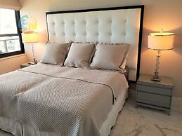 Alexander 1701 2 Bedroom Apts by RedAwning