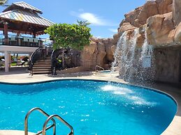 Alexander 1701 2 Bedroom Apts by RedAwning