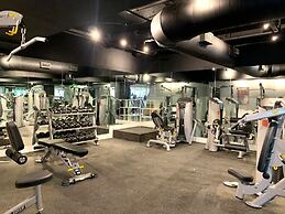 Alexander 1701 2 Bedroom Apts by RedAwning