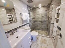 Alexander 1103 4 Bedroom Apts by RedAwning