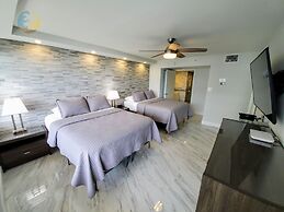 Alexander 1103 4 Bedroom Apts by RedAwning