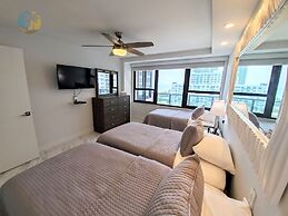 Alexander 1103 4 Bedroom Apts by RedAwning