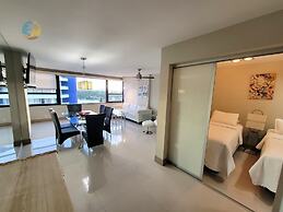 Alexander 1419 3 Bedroom Apts by RedAwning