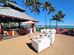 Alexander 1419 3 Bedroom Apts by RedAwning