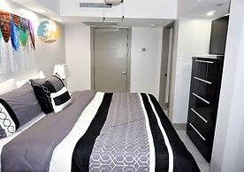 Alexander 518 4 Bedroom Apts by RedAwning