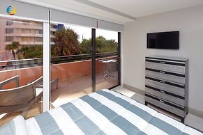 Alexander 519 3 Bedroom Apts by RedAwning