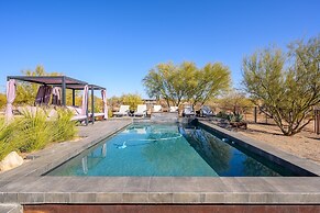 Lone Mountain Casita 1 Bedroom Home by RedAwning