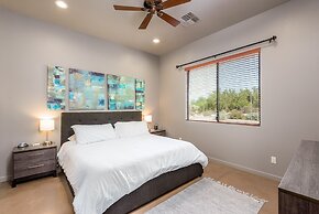 Lone Mountain Casita 1 Bedroom Home by RedAwning