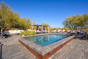 Lone Mountain Casita 1 Bedroom Home by RedAwning