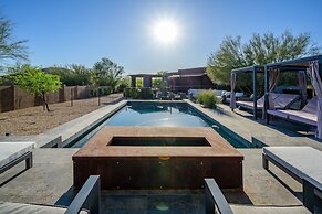 Lone Mountain Casita 1 Bedroom Home by RedAwning