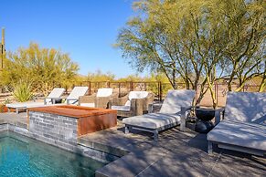 Lone Mountain Casita 1 Bedroom Home by RedAwning