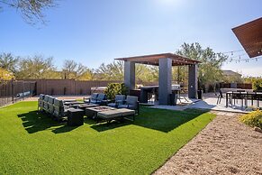 Lone Mountain Casita 1 Bedroom Home by RedAwning