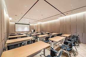 Holiday Inn Express Shanghai Expo Centre by IHG