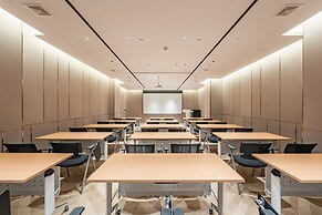 Holiday Inn Express Shanghai Expo Centre by IHG