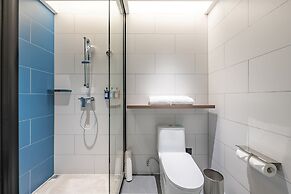 Holiday Inn Express Shanghai Expo Centre by IHG