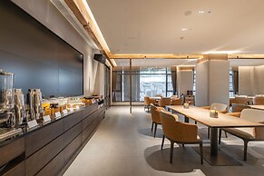 Holiday Inn Express Shanghai Expo Centre by IHG