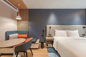 Holiday Inn Express Shanghai Expo Centre by IHG