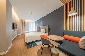 Holiday Inn Express Shanghai Expo Centre by IHG