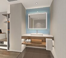 Holiday Inn Express Shanghai Expo Centre by IHG