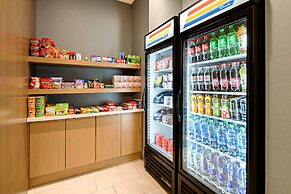 Holiday Inn Express & Suites Palm Desert -  Millennium by IHG