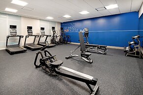 Holiday Inn Express & Suites Palm Desert -  Millennium by IHG