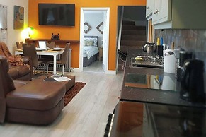 Magical 3-bed Stone Built Cottage - Sleeps 6
