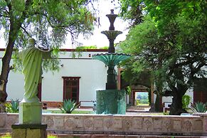 Hotel Hacienda SACAL