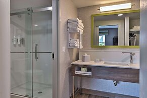 Hampton Inn & Suites Keene