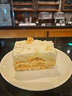 The Historic Blue Moon Hotel - NYC