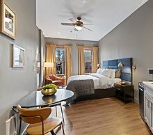 The Historic Blue Moon Hotel - NYC